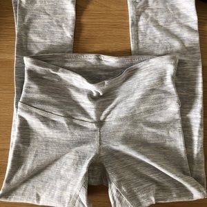 Lululemon wunder under Cropped leggings